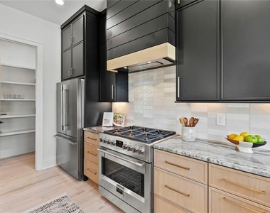 1962 8th Street - Photo Thumbnail 10