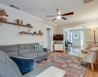 2104 Delano Drive Ne - Photo Thumbnail 18