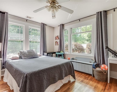 2104 Delano Drive Ne - Photo Thumbnail 30