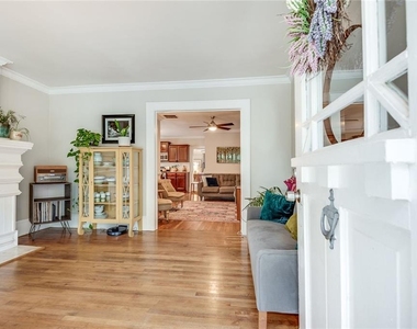 2104 Delano Drive Ne - Photo Thumbnail 12