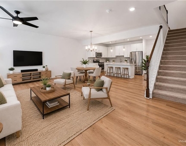 1643 Winpost Lane Nw - Photo Thumbnail 3