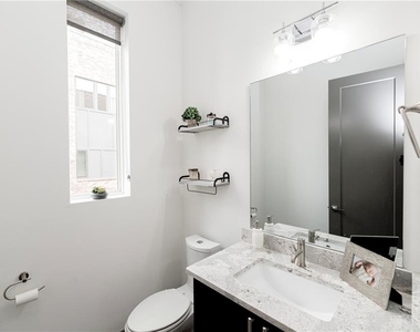 1224 Chelsea Circle Nw - Photo Thumbnail 8