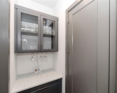 1224 Chelsea Circle Nw - Photo Thumbnail 7