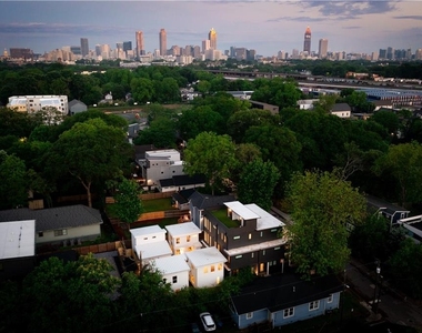 1007 Manigault Street Se - Photo Thumbnail 5