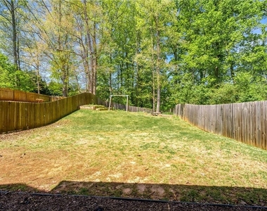 5216 Apple Grove Road - Photo Thumbnail 46