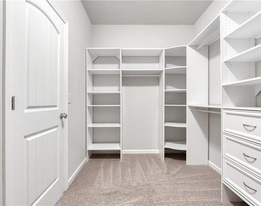 5216 Apple Grove Road - Photo Thumbnail 45