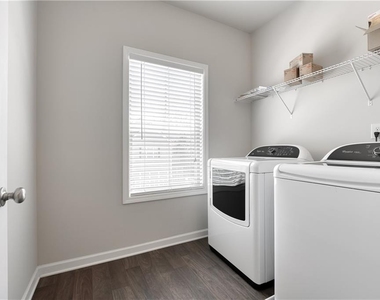 5216 Apple Grove Road - Photo Thumbnail 35
