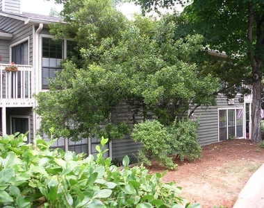 2683 Vinings Central Drive Se - Photo Thumbnail 5