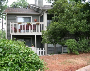 2683 Vinings Central Drive Se - Photo Thumbnail 4