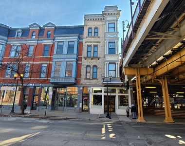 939 W Armitage Avenue - Photo Thumbnail 1