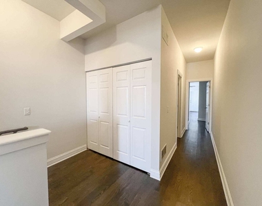 939 W Armitage Avenue - Photo Thumbnail 18