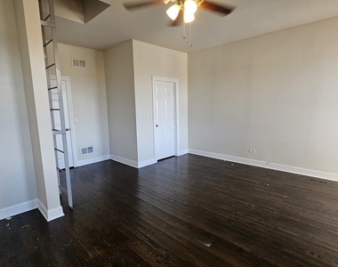 939 W Armitage Avenue - Photo Thumbnail 28