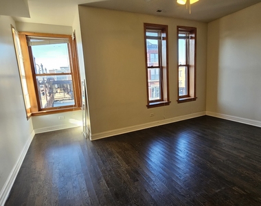 939 W Armitage Avenue - Photo Thumbnail 7