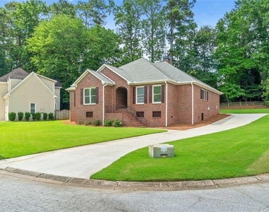 603 Fairway Court - Photo Thumbnail 43