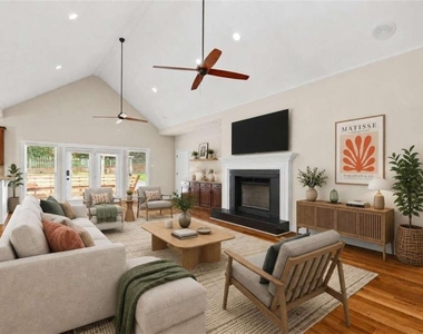 603 Fairway Court - Photo Thumbnail 4