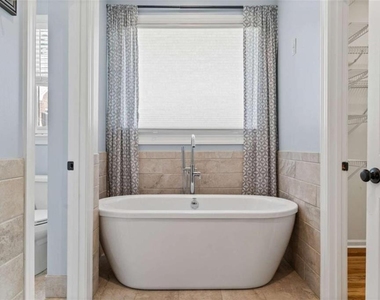 603 Fairway Court - Photo Thumbnail 25