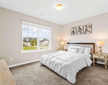 88 Sepia Oak Drive - Photo Thumbnail 23