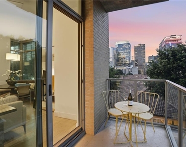 905 Juniper Street Ne - Photo Thumbnail 36