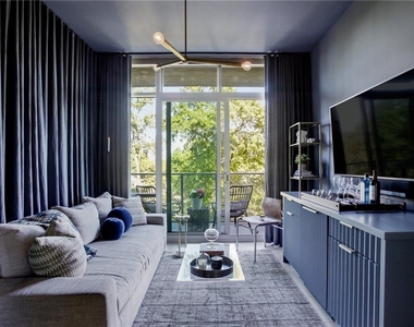 905 Juniper Street Ne - Photo Thumbnail 26