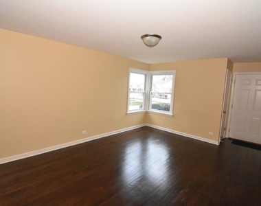 2710 Reuter Street - Photo Thumbnail 9