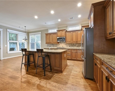 4522 Gateway Court Se - Photo Thumbnail 13