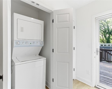 1107 Hardee Street Ne - Photo Thumbnail 18