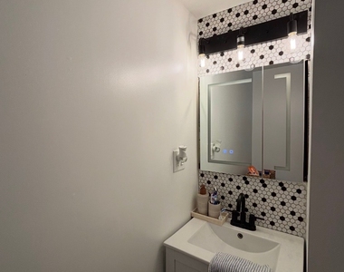 25 Keller Avenue - Photo Thumbnail 4