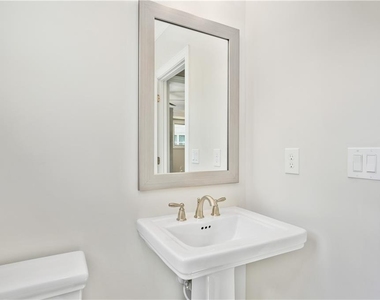 1346 Rosen Road - Photo Thumbnail 17