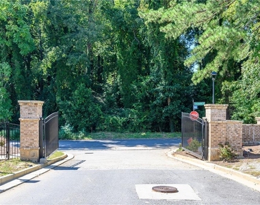 1346 Rosen Road - Photo Thumbnail 41