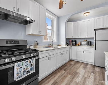 5233 W Quincy Street - Photo Thumbnail 8