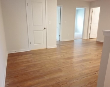 7437 Quinn Place - Photo Thumbnail 6