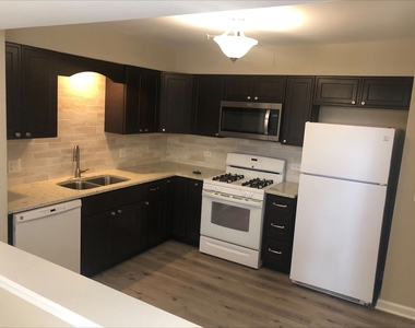 2343 County Farm Lane - Photo Thumbnail 4