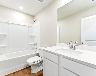 7445 Quinn Place - Photo Thumbnail 10