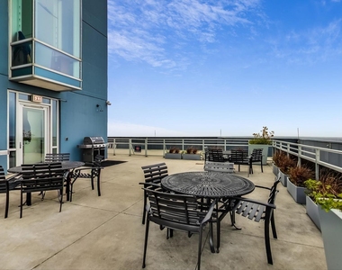 737 W Washington Boulevard - Photo Thumbnail 11