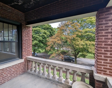 2526 N Kedzie Avenue - Photo Thumbnail 24