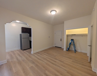 2936 W Palmer Street - Photo Thumbnail 10