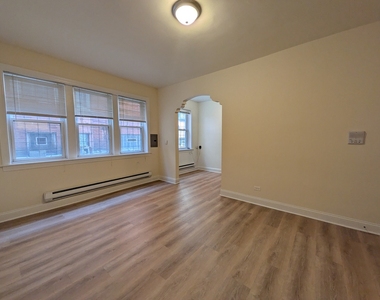 2936 W Palmer Street - Photo Thumbnail 2