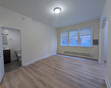 2936 W Palmer Street - Photo Thumbnail 1