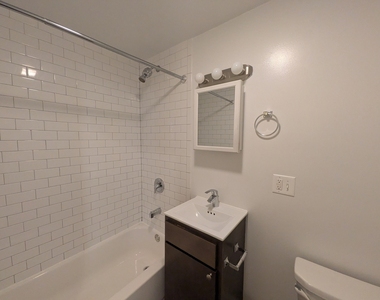 2936 W Palmer Street - Photo Thumbnail 8