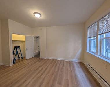 2936 W Palmer Street - Photo Thumbnail 7