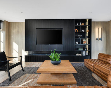11 W Prospect Avenue - Photo Thumbnail 20