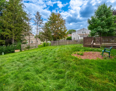 2122 Kensington Drive - Photo Thumbnail 37
