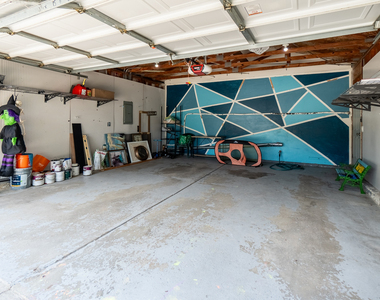 2122 Kensington Drive - Photo Thumbnail 40