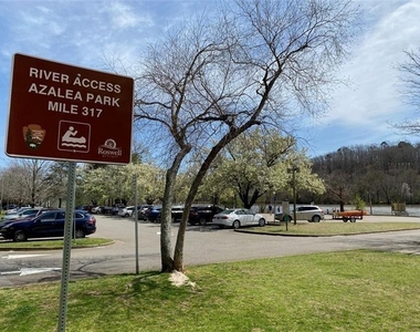 423 Warm Springs Circle - Photo Thumbnail 24