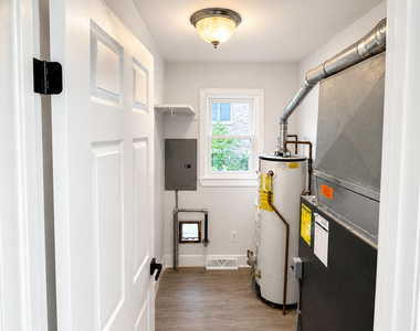 416 Grand Avenue - Photo Thumbnail 9