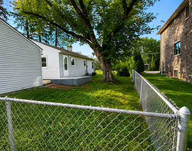 416 Grand Avenue - Photo Thumbnail 11
