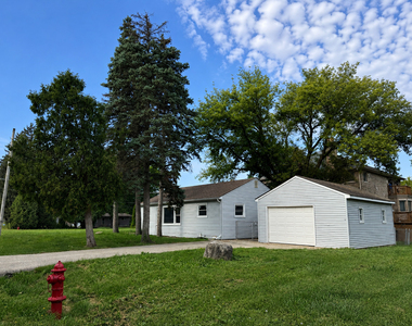 416 Grand Avenue - Photo Thumbnail 1