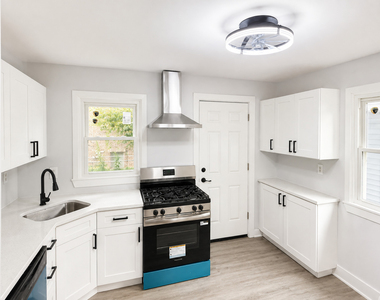 416 Grand Avenue - Photo Thumbnail 3