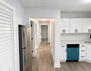 416 Grand Avenue - Photo Thumbnail 2