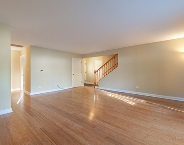 44 Laurel Trail - Photo Thumbnail 2